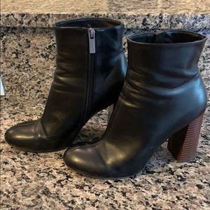 MERONA GUC Black Booties